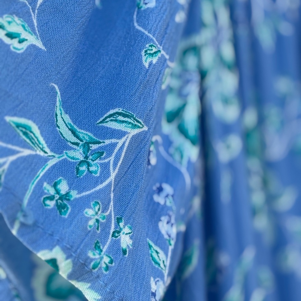 Floral Blue Maxi Dress - Picture 3 of 6